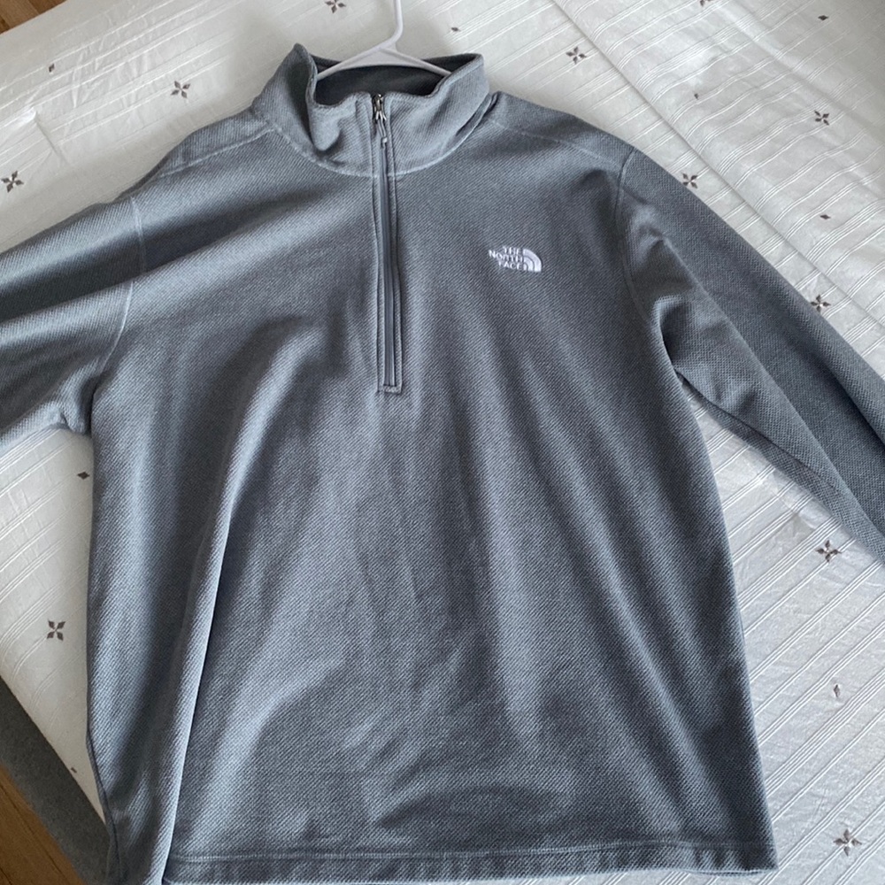 The North Face Gray Men's Sweater